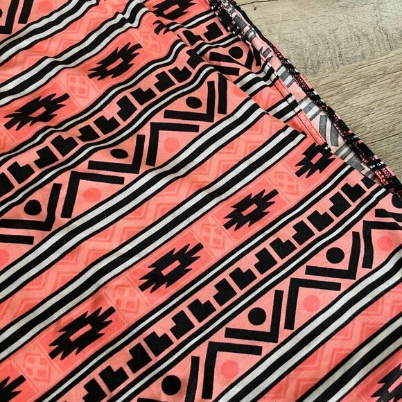 🌺 Boutique Sleeveless Aztec Stripe Neon Pink Stretchy Column Maxi Dress Size 1X - Picture 3 of 7
